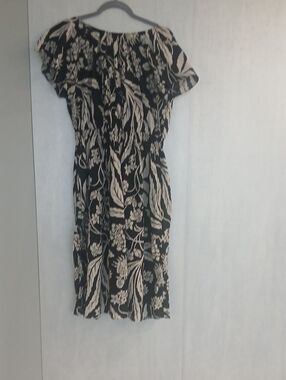 H&M Black and Cream Floral Midi Dress